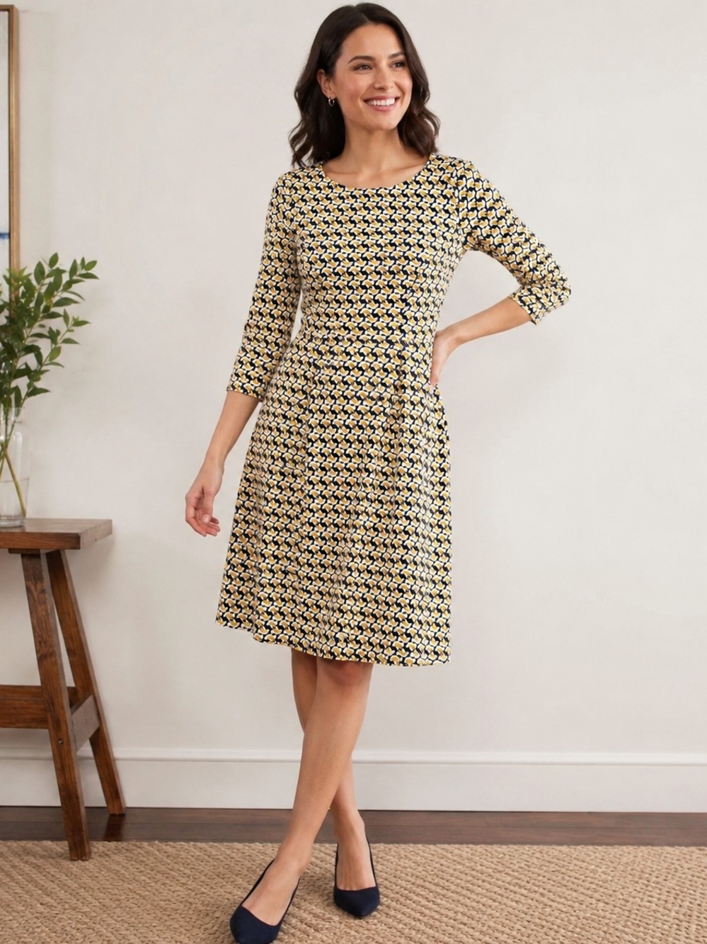 Boden Bird Print Cotton Knit Sheath Dress Size 4 Navy Yellow 3/4 Sleeve Midi